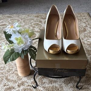 Thalia Sodi White and Gold Peep-Toe Heels